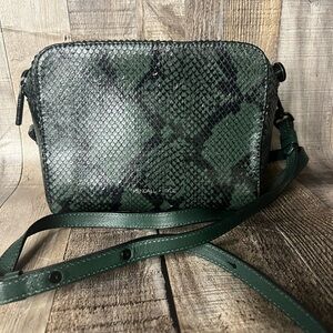 Kendall & Kylie Green Faux Snakeskin Crossbody Bag